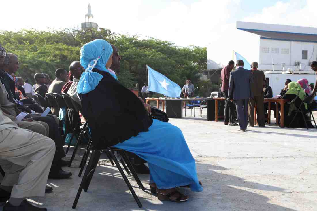swearing in somali parliament